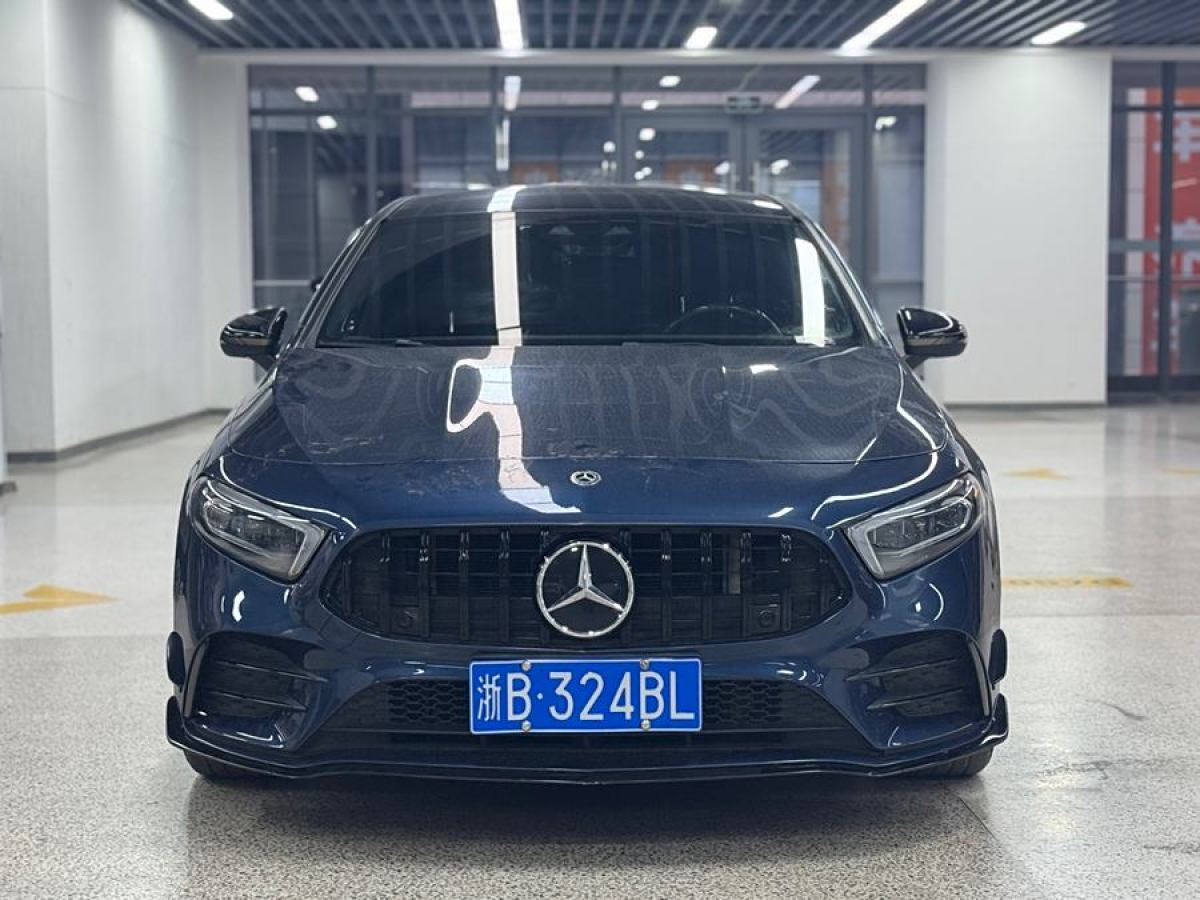 2020年7月奔馳 奔馳A級(jí)AMG  2024款 改款 AMG A 35 4MATIC