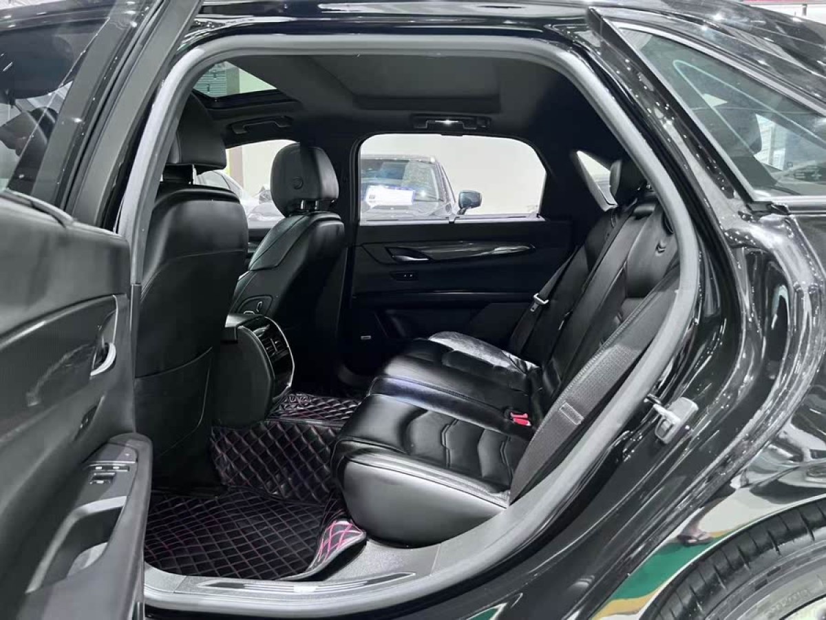 凱迪拉克 CT6  2019款 28T 領(lǐng)先運(yùn)動型圖片