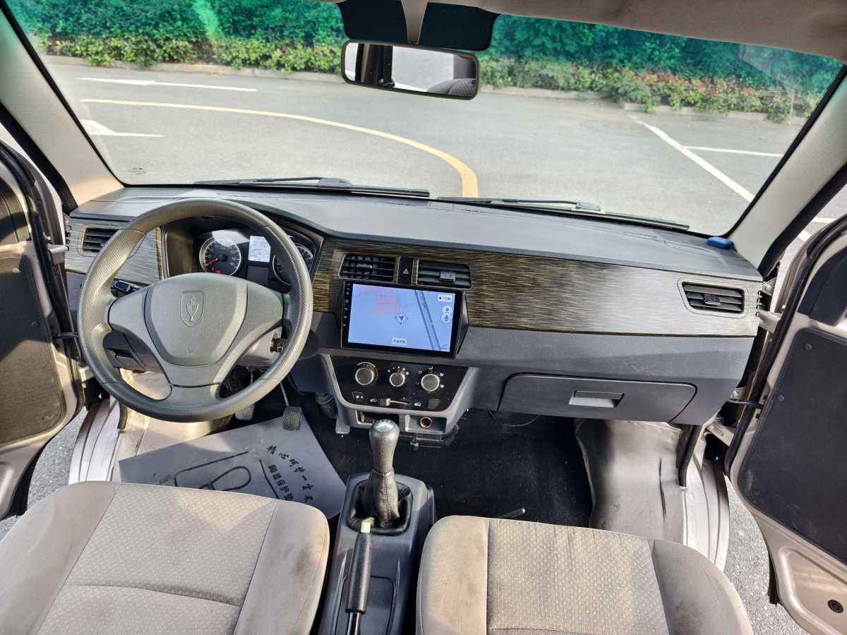 金杯 海獅X30L  2021款 1.5L商務(wù)中央空調(diào)版客車(chē)國(guó)VI SWC15M圖片
