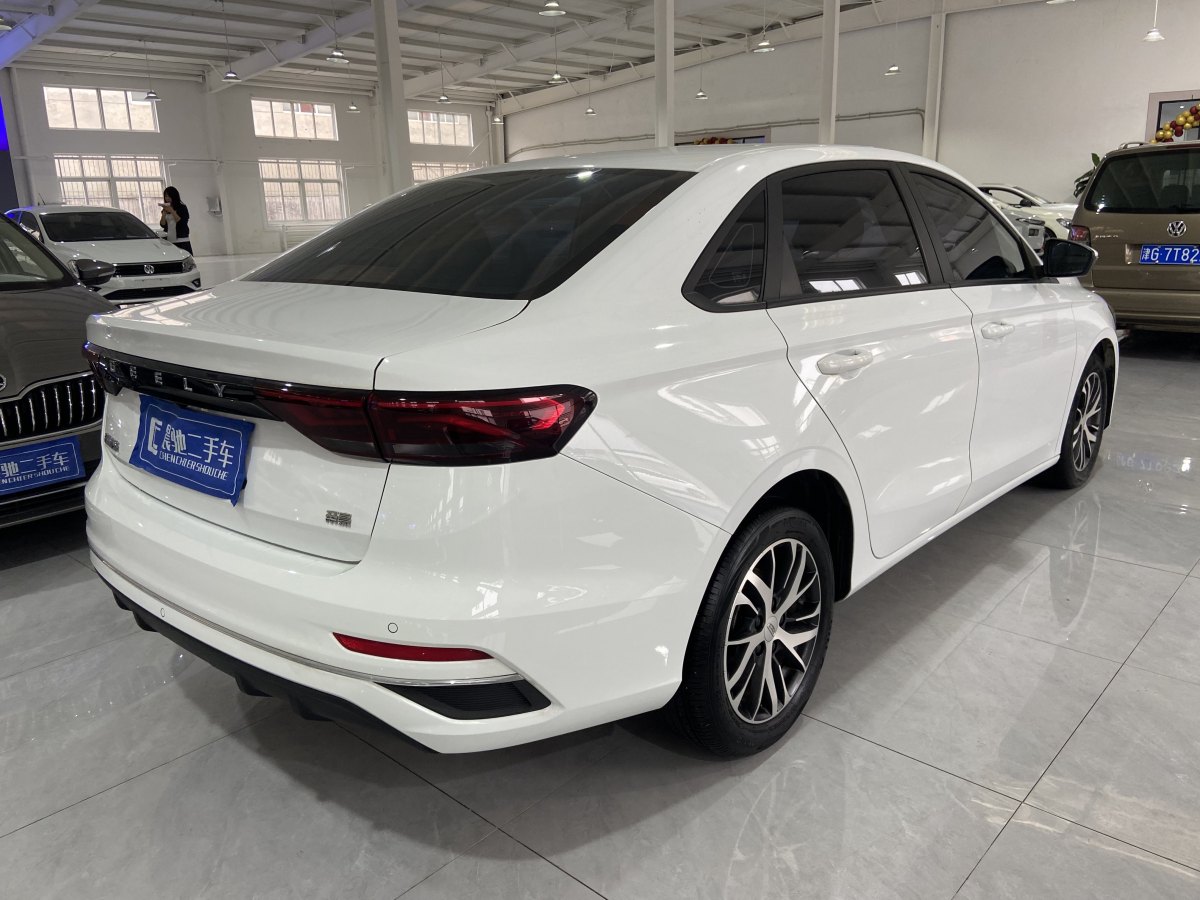 吉利 帝豪  2022款 第4代 1.5L 手动豪华型图片