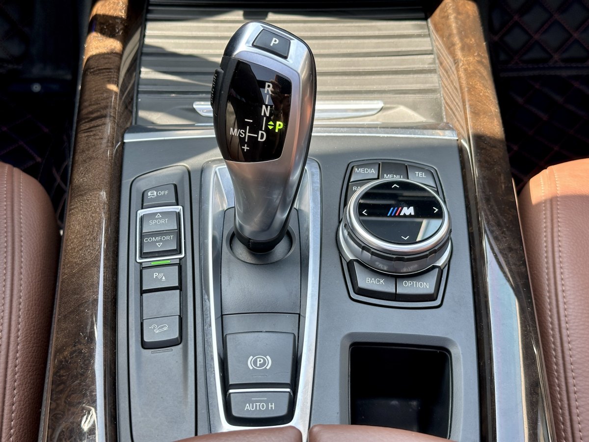 2015年1月寶馬 寶馬X5  2014款 xDrive35i 典雅型