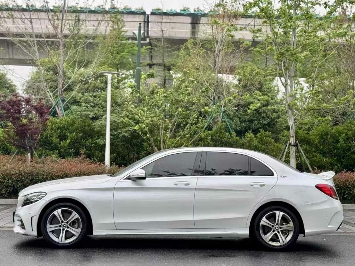 奔馳 奔馳C級  2021款 C 300 L 運動版圖片