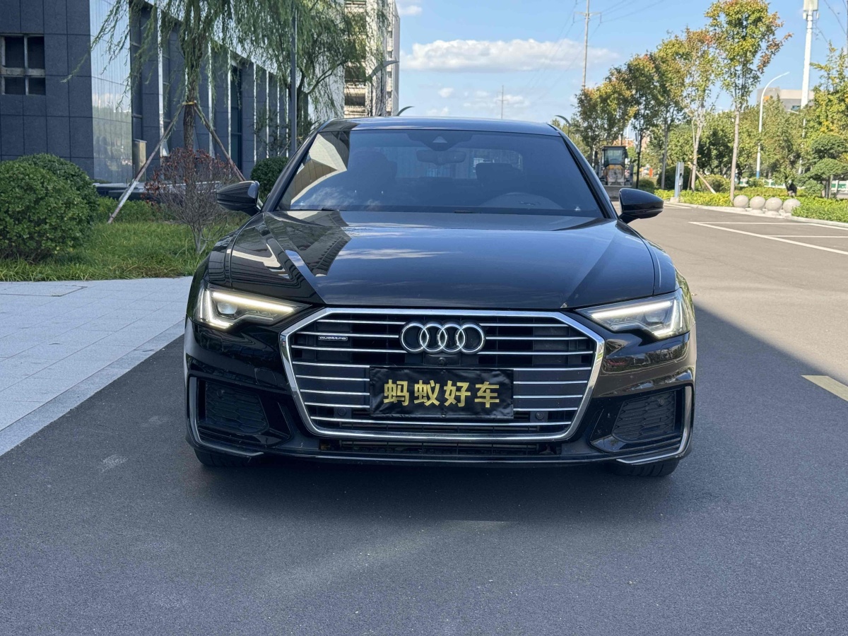 奧迪 奧迪A6L  2019款 45 TFSI quattro 臻選動(dòng)感型圖片