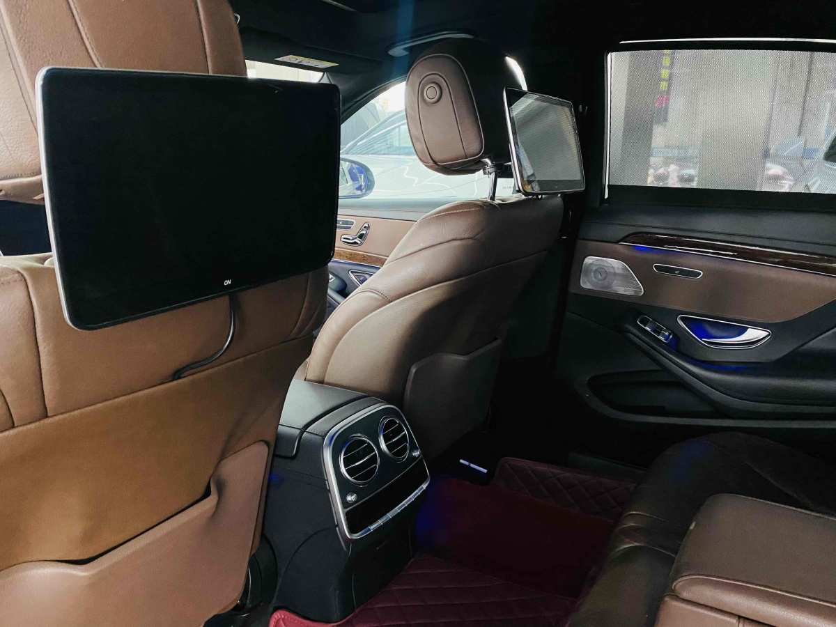 2014年11月奔驰 奔驰S级  2014款 S 320 L 商务型