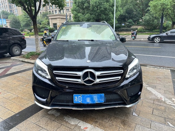 奔驰 奔驰GLE  2016款 GLE 320 4MATIC 豪华型