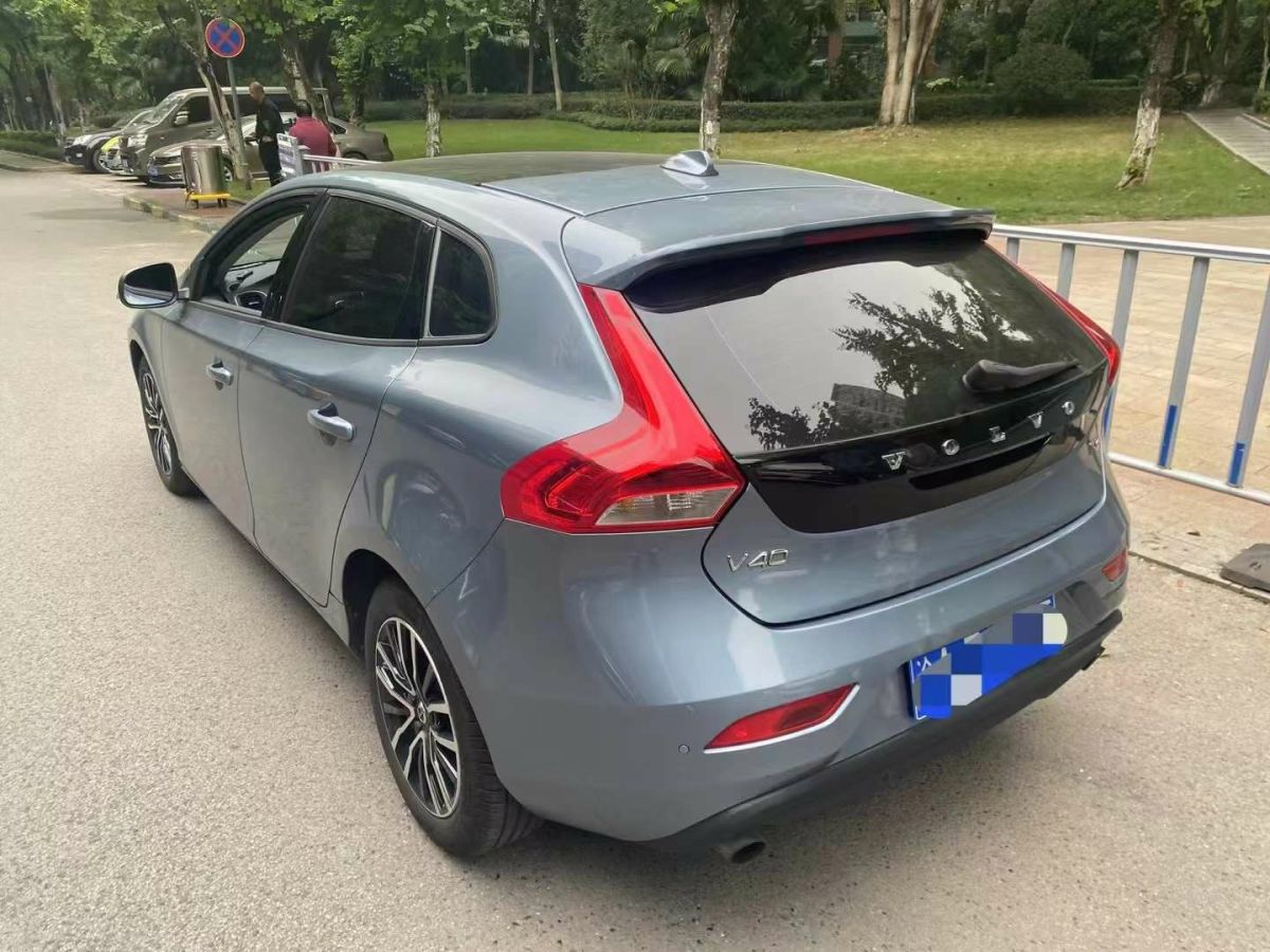 沃爾沃 V40  2018款 Cross Country T5 AWD 智雅版圖片