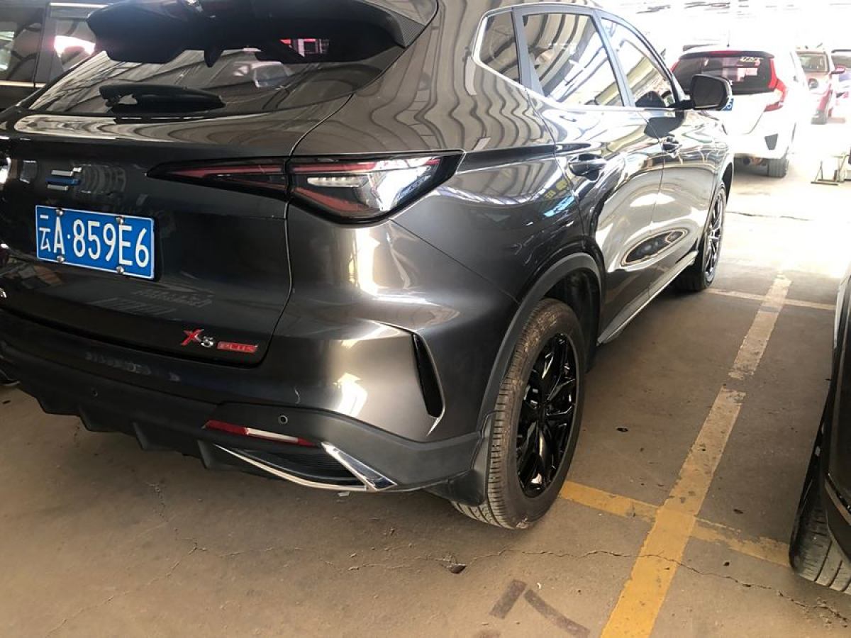 長(zhǎng)安歐尚 長(zhǎng)安歐尚X5 PLUS  2023款 改款 1.5T DCT卓越型圖片