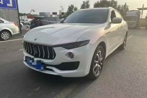 Ghibli 瑪莎拉蒂 3.0T 350Hp 標(biāo)準版