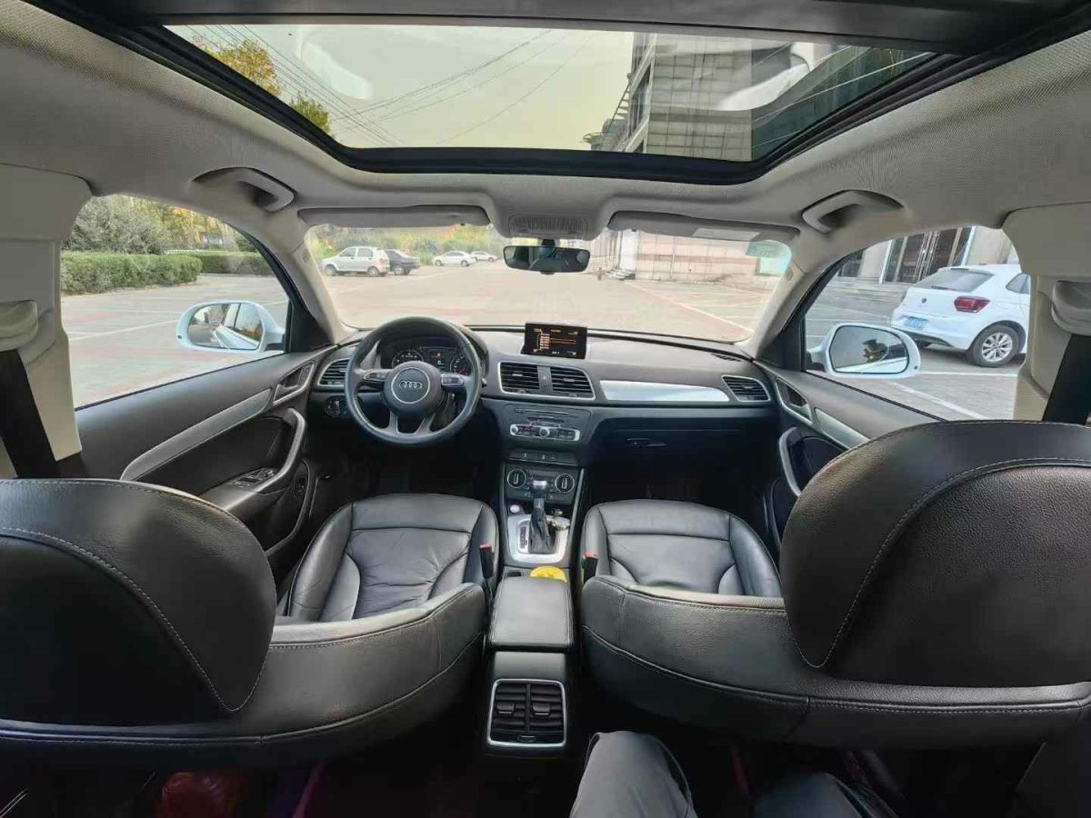 奧迪 奧迪Q3  2018款 30 TFSI 時尚型典藏版圖片
