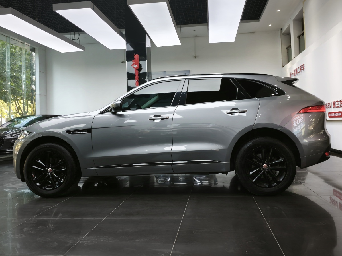 捷豹 F-PACE  2020款 2.0T 賽旗版圖片