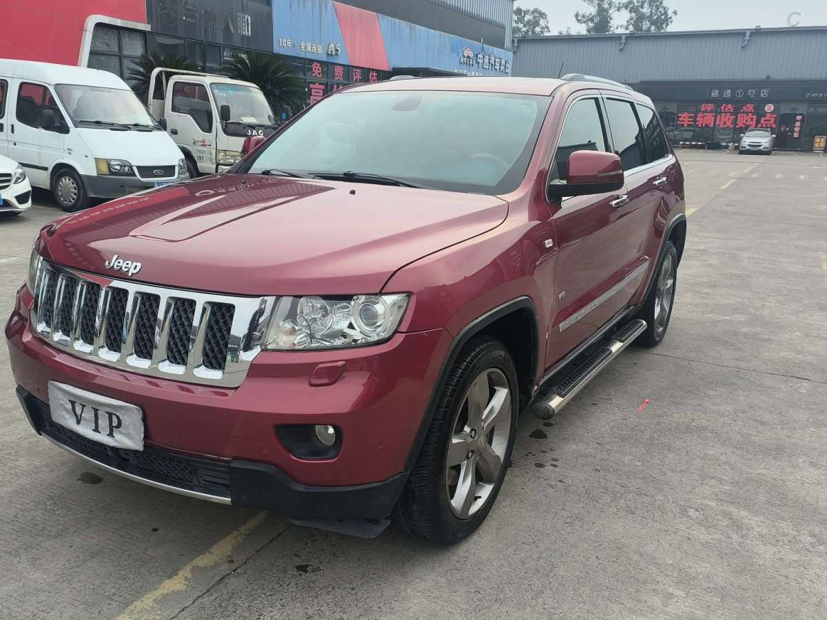 Jeep 大切諾基  2012款 5.7L 旗艦導(dǎo)航版圖片