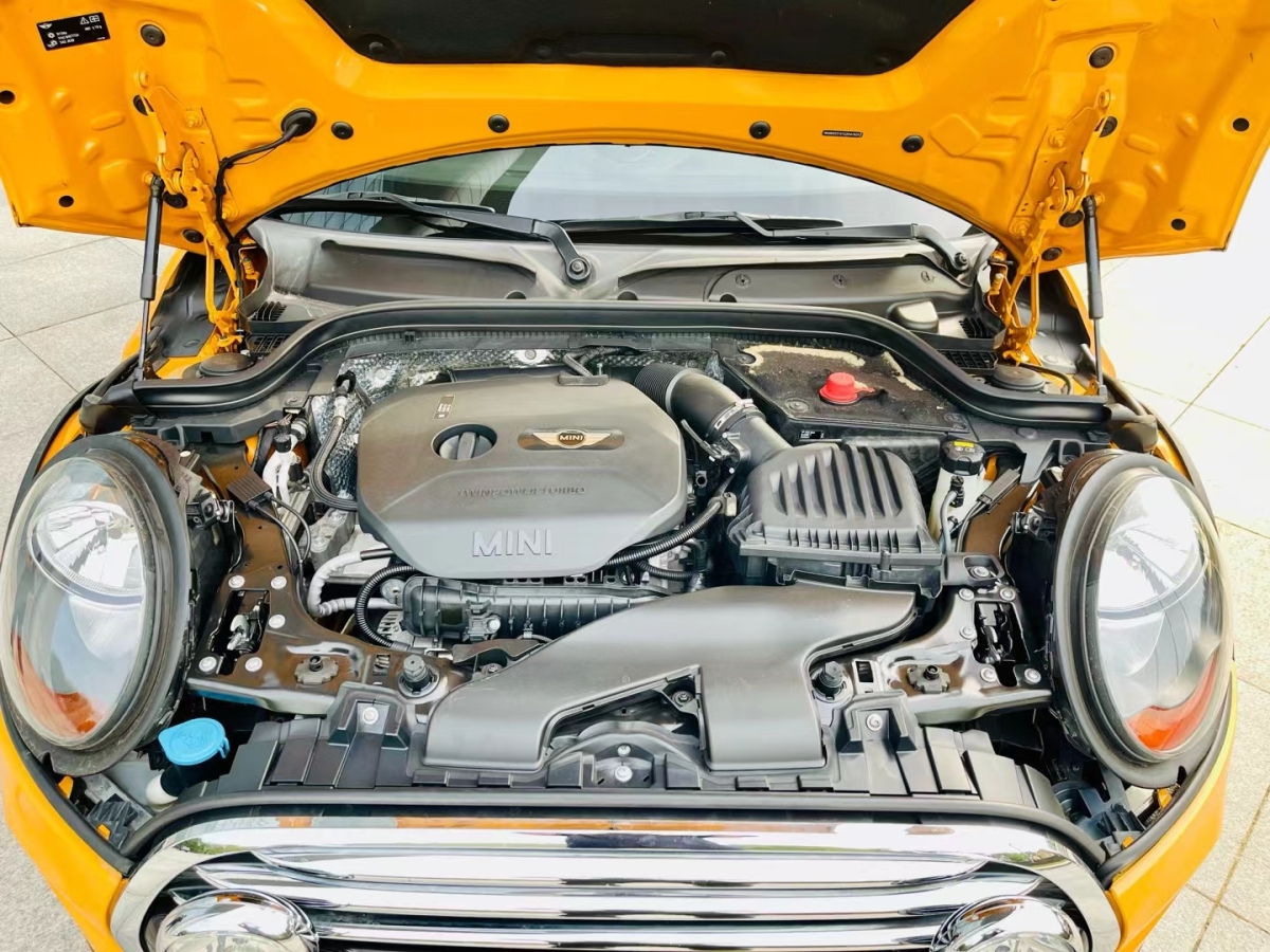 MINI MINI  2015款 1.5T COOPER Fun 五門版圖片