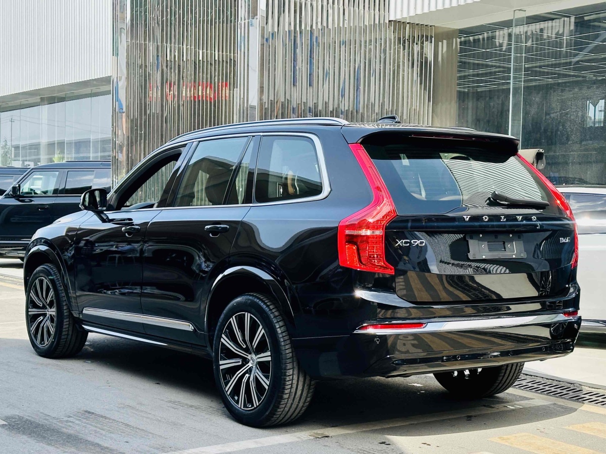 沃爾沃 XC90  2024款 B6 智逸豪華版 7座圖片