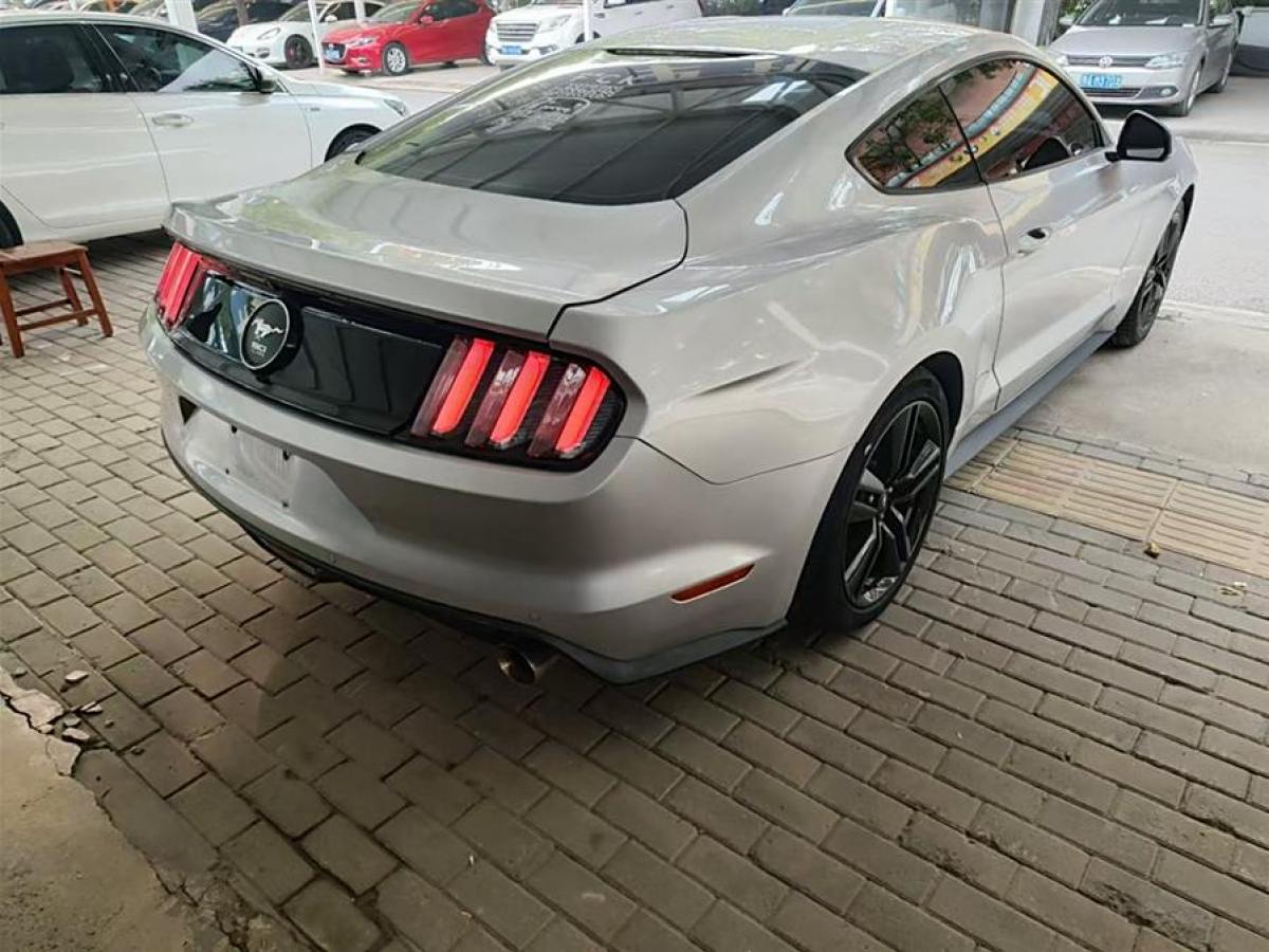 福特 Mustang  2015款 2.3T 50周年紀(jì)念版圖片