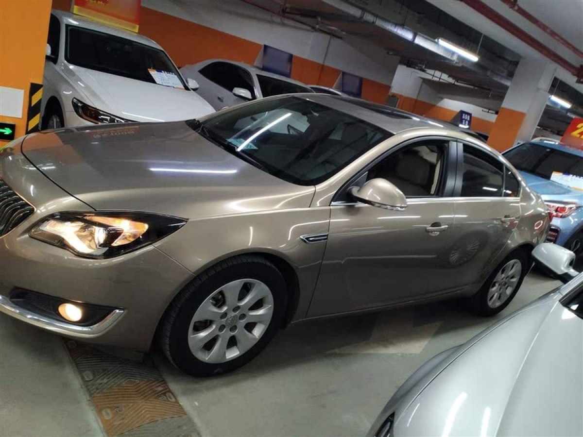 別克 君威  2015款 2.0L 領(lǐng)先時(shí)尚型圖片