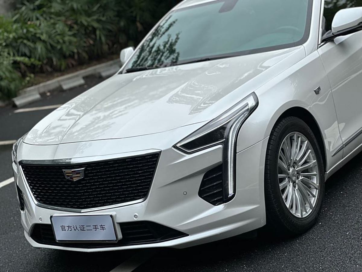 2019年11月凱迪拉克 CT6  2020款 改款 28T 時(shí)尚型