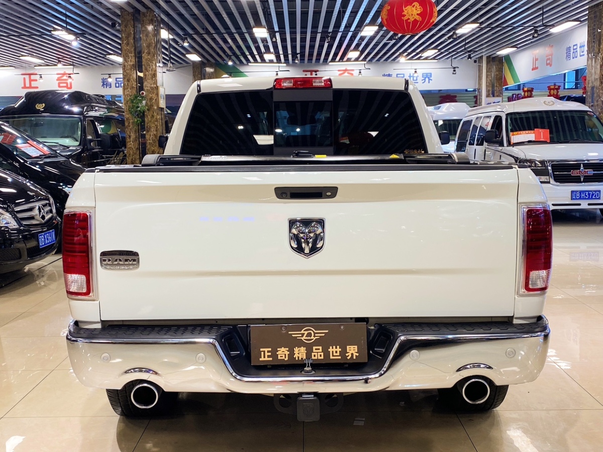 道奇 Ram  2011款 1500 Laramie圖片