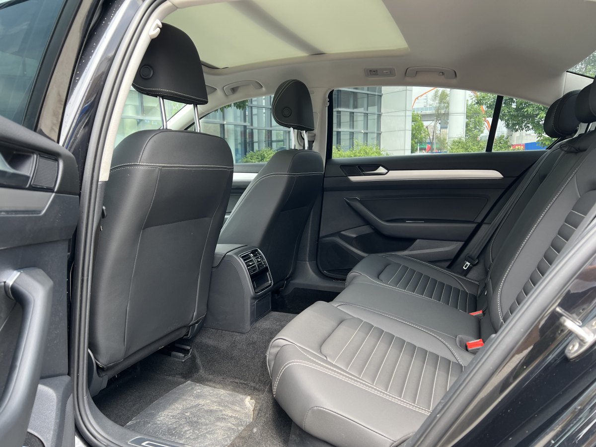 大眾 邁騰  2019款  280TSI DSG 領(lǐng)先型 國VI圖片