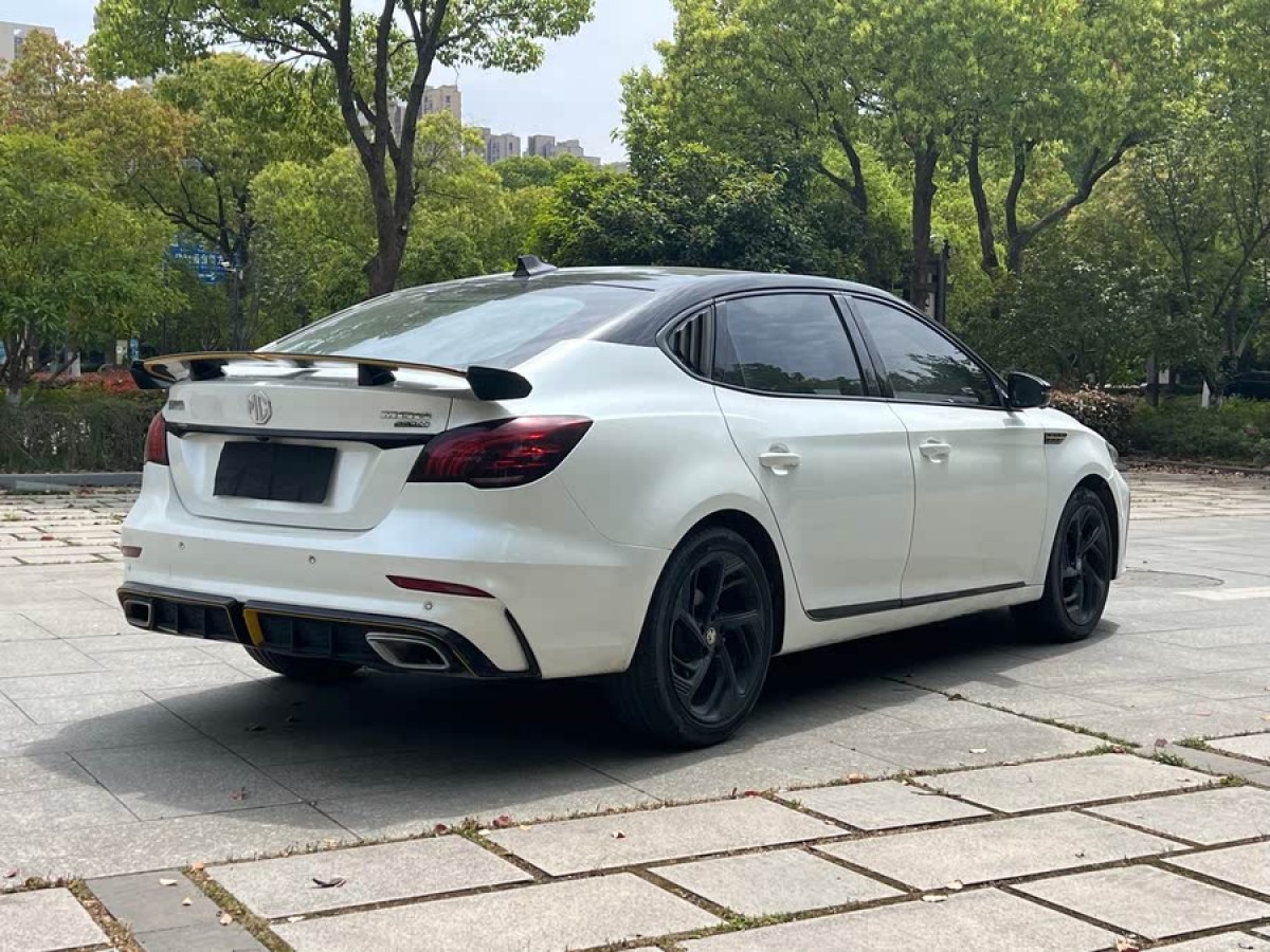 名爵 名爵6  2021款 Pro 1.5T 自動(dòng)領(lǐng)潮豪華版圖片