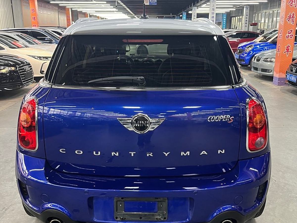 MINI COUNTRYMAN  2015款 1.6T COOPER S ALL4 極致暗夜版圖片