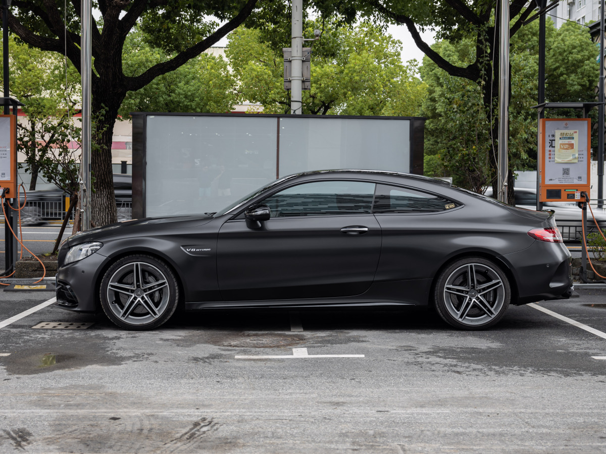 奔馳 奔馳C級AMG  2019款 AMG C 63 轎跑車圖片