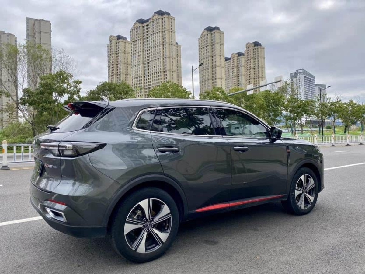 長(zhǎng)安 CS55 PLUS  2022款 第二代 1.5T DCT尊貴型圖片