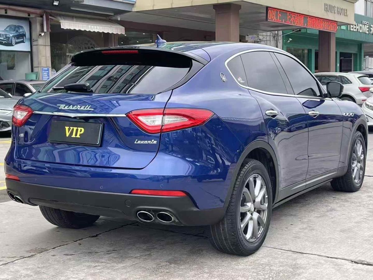 瑪莎拉蒂 Levante  2019款  3.0T 350Hp 標(biāo)準(zhǔn)版圖片