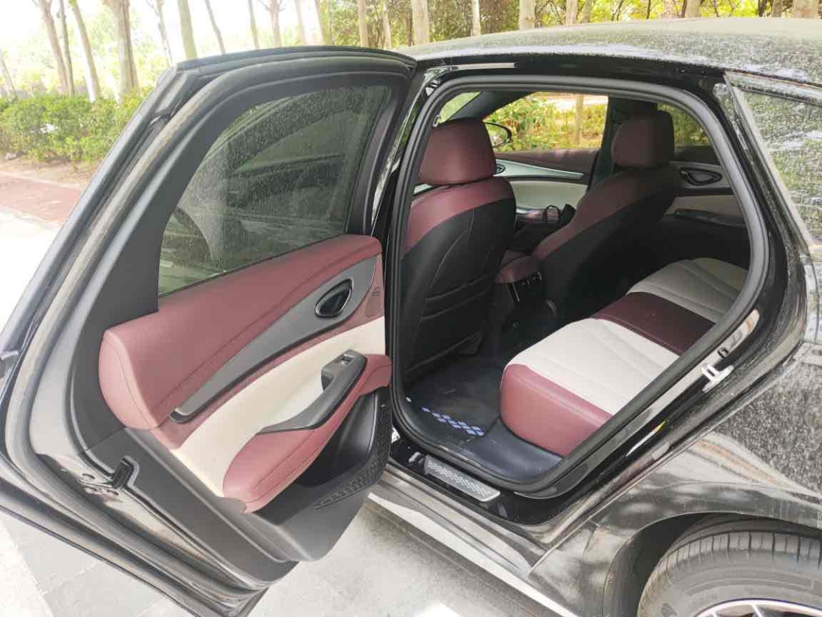 比亞迪 海豹07 DM-i  2025款 DM-i 1.5L 125km 尊貴型圖片