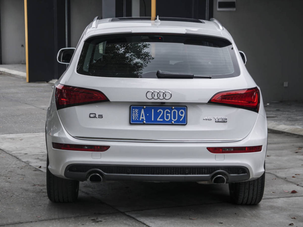 奧迪 奧迪Q5  2013款 45 TFSI quattro 運(yùn)動(dòng)型圖片