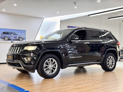 2016年5月 Jeep 大切諾基(進口) 3.0L 舒享導(dǎo)航版圖片