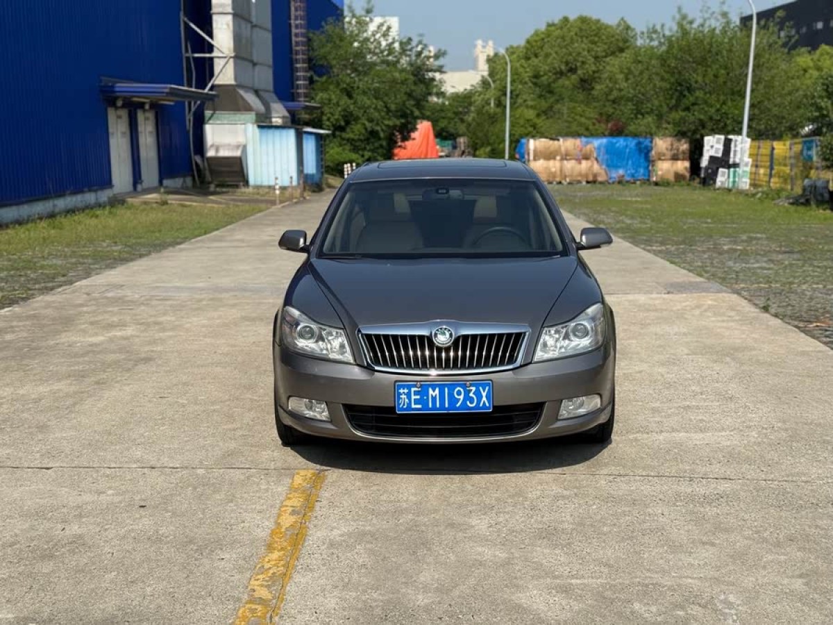 斯柯達(dá) 明銳  2010款 1.6L 自動(dòng)逸致版圖片