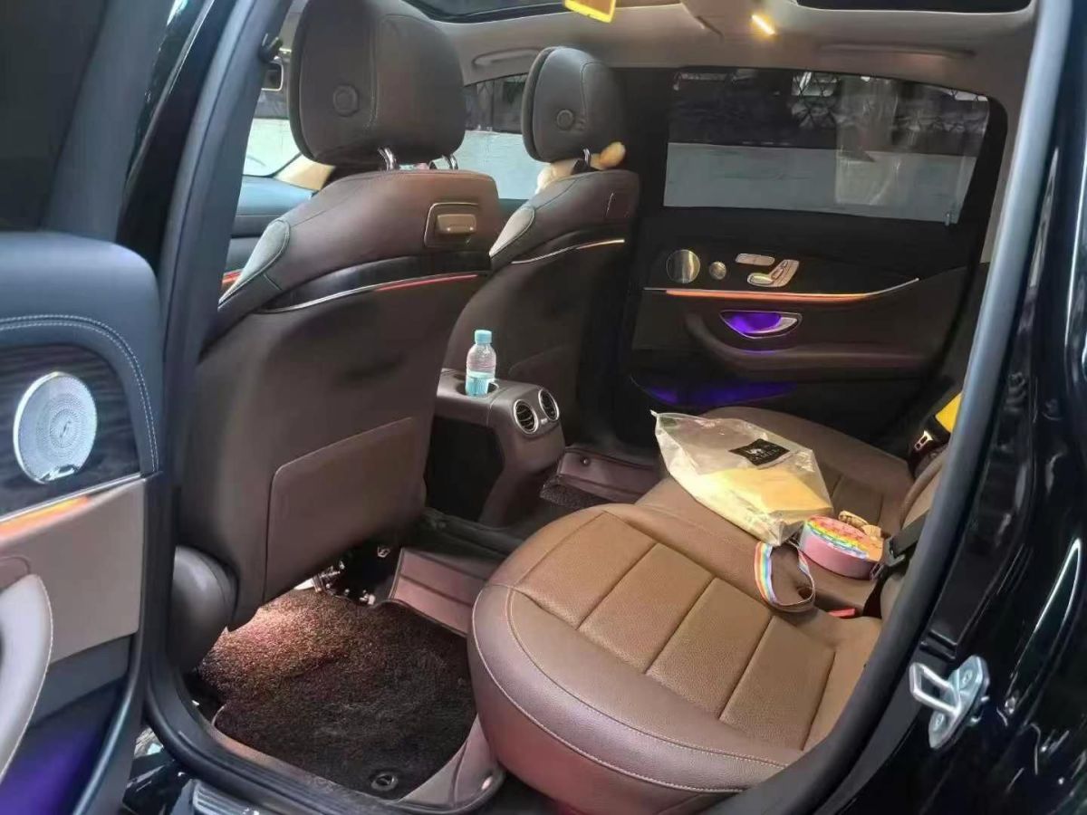 奔馳 奔馳E級(jí)  2020款 E 300 L 豪華型圖片