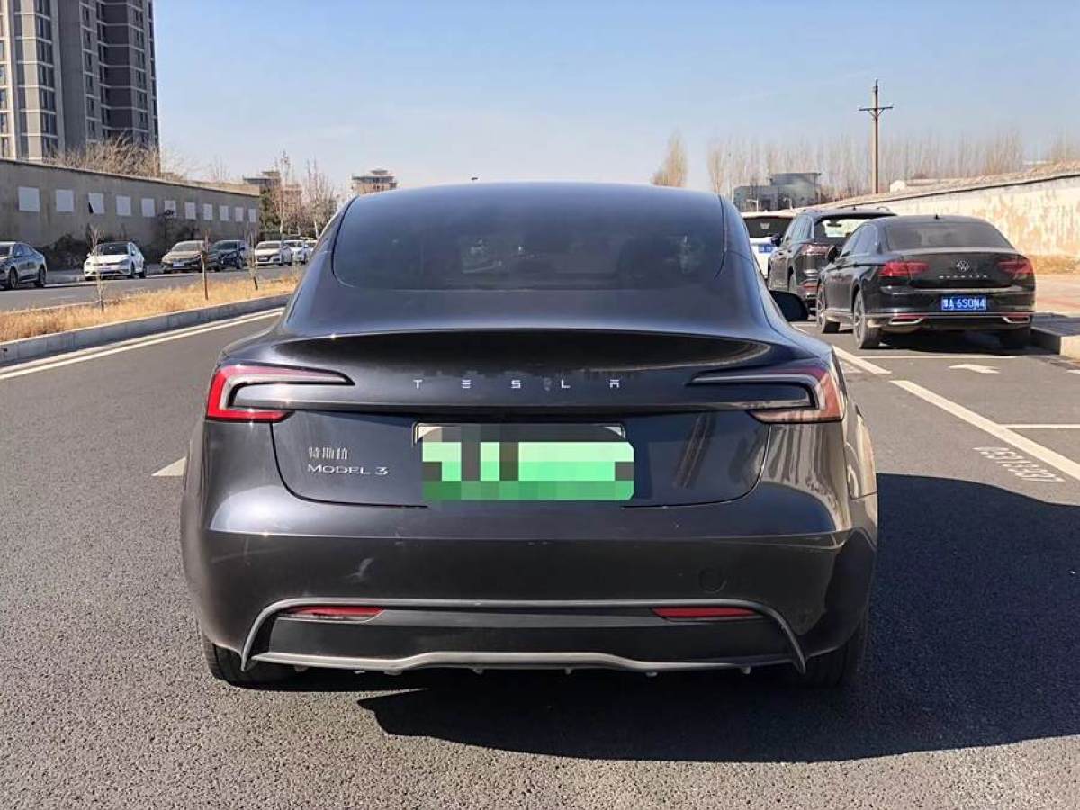 特斯拉 Model Y  2023款 后輪驅(qū)動版圖片