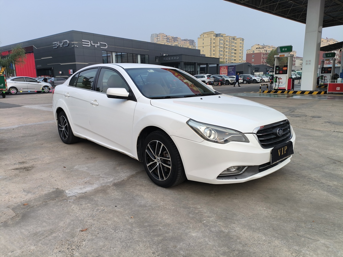 奔騰 B50  2013款 1.6L 手動(dòng)舒適型圖片