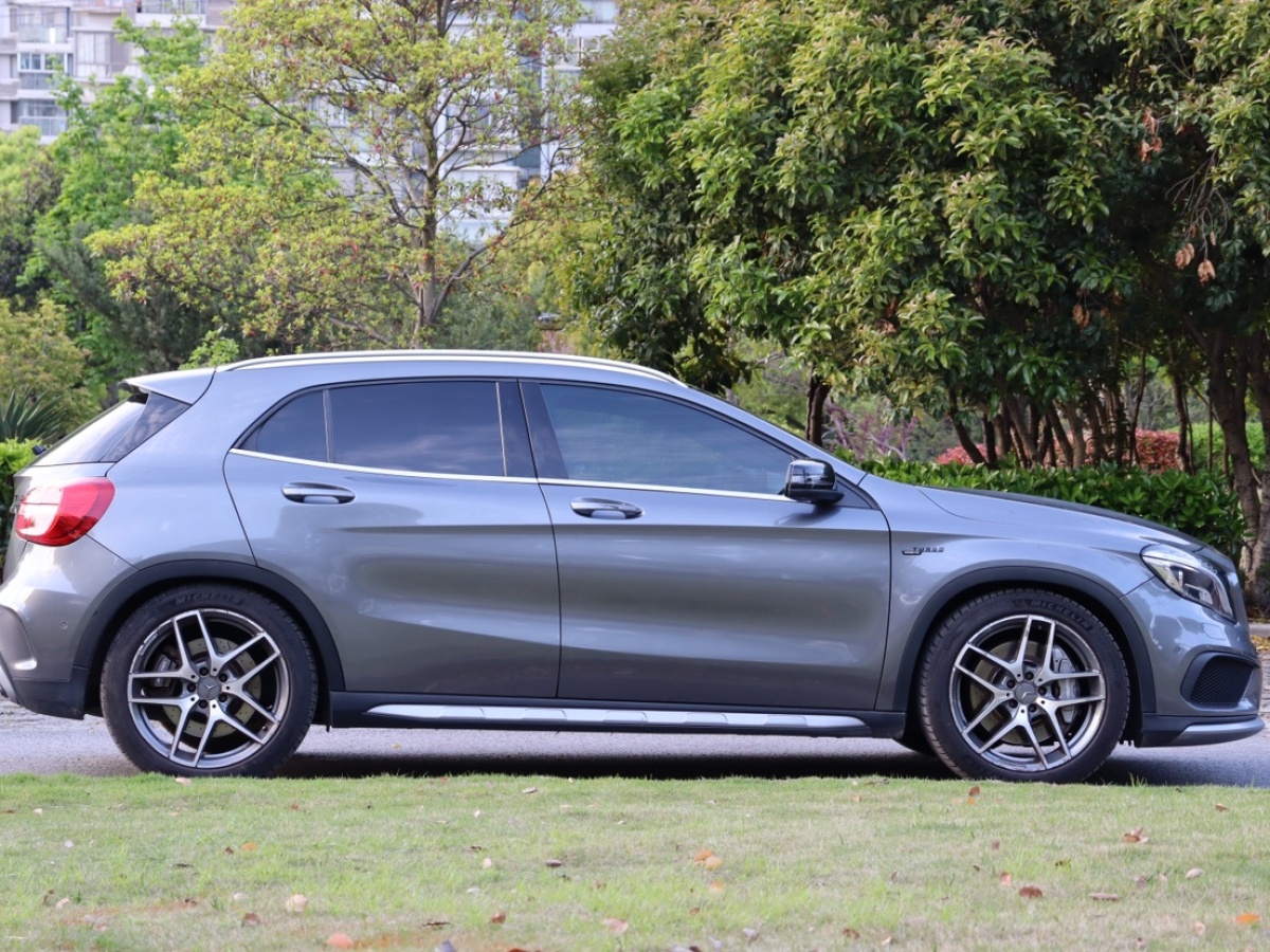 奔驰 奔驰GLA AMG  2017款 AMG GLA 45 4MATIC图片