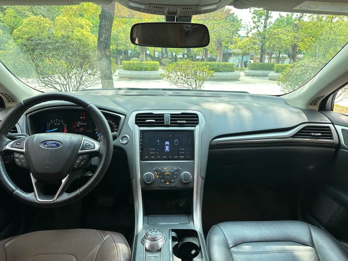 福特 蒙迪歐  2018款 EcoBoost 180 時(shí)尚型圖片