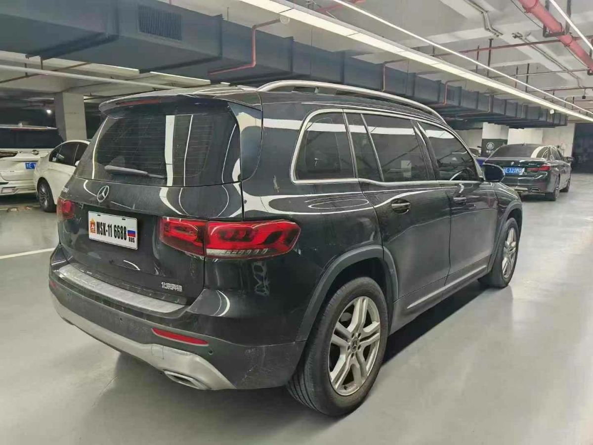 奔馳 奔馳GLC  2021款 GLC 260 4MATIC 轎跑SUV圖片