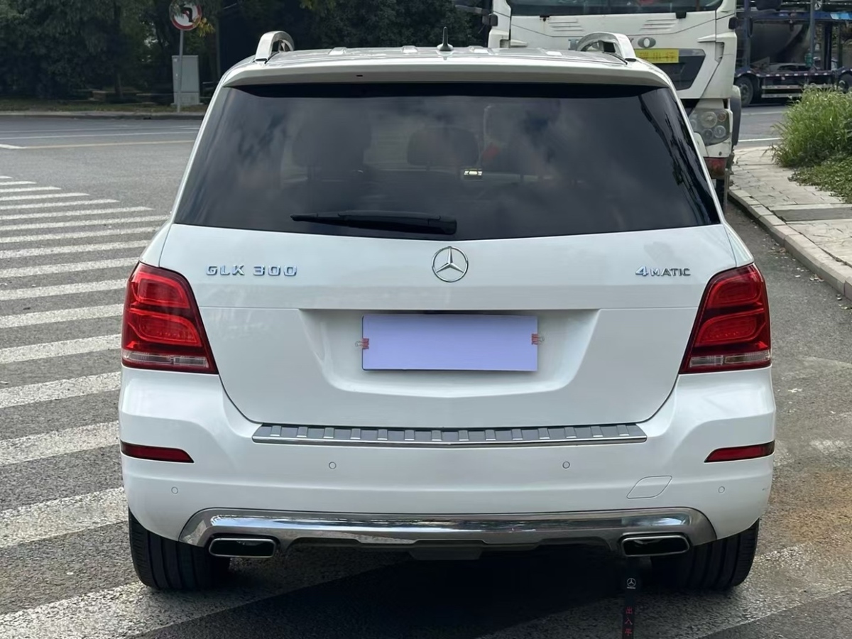 奔馳 奔馳GLK級  2015款 GLK 300 4MATIC 時尚型 極致版圖片