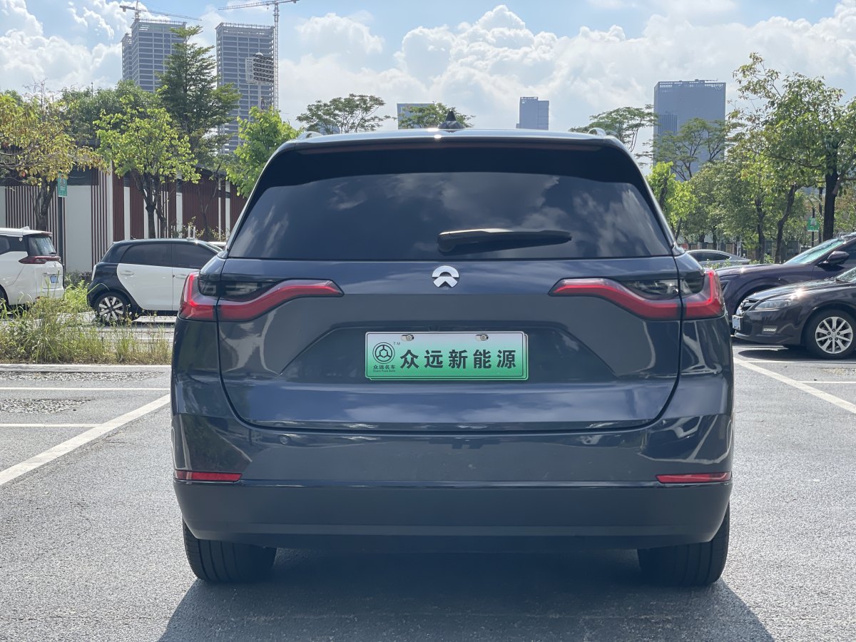 2021年10月蔚來 ES8  2020款 580KM 基準(zhǔn)版 六座版