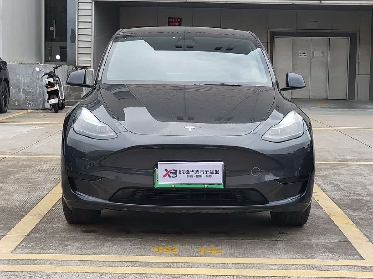 特斯拉 Model Y  2024款 后輪驅(qū)動版圖片