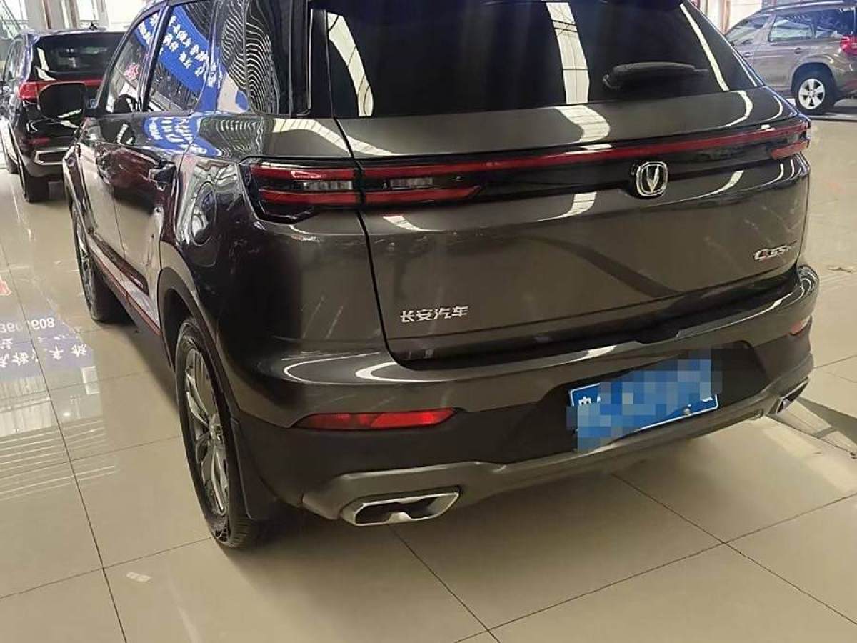 長(zhǎng)安 CS55 PLUS  2022款 藍(lán)鯨版 1.5T DCT尊貴型圖片