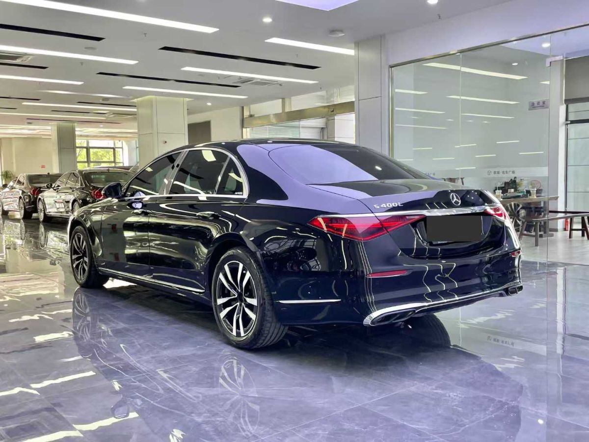 奔馳 奔馳S級(jí)  2023款 S 400 L 商務(wù)型圖片