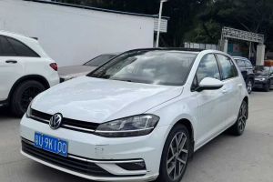 高爾夫 大眾 200TSI DSG舒適型