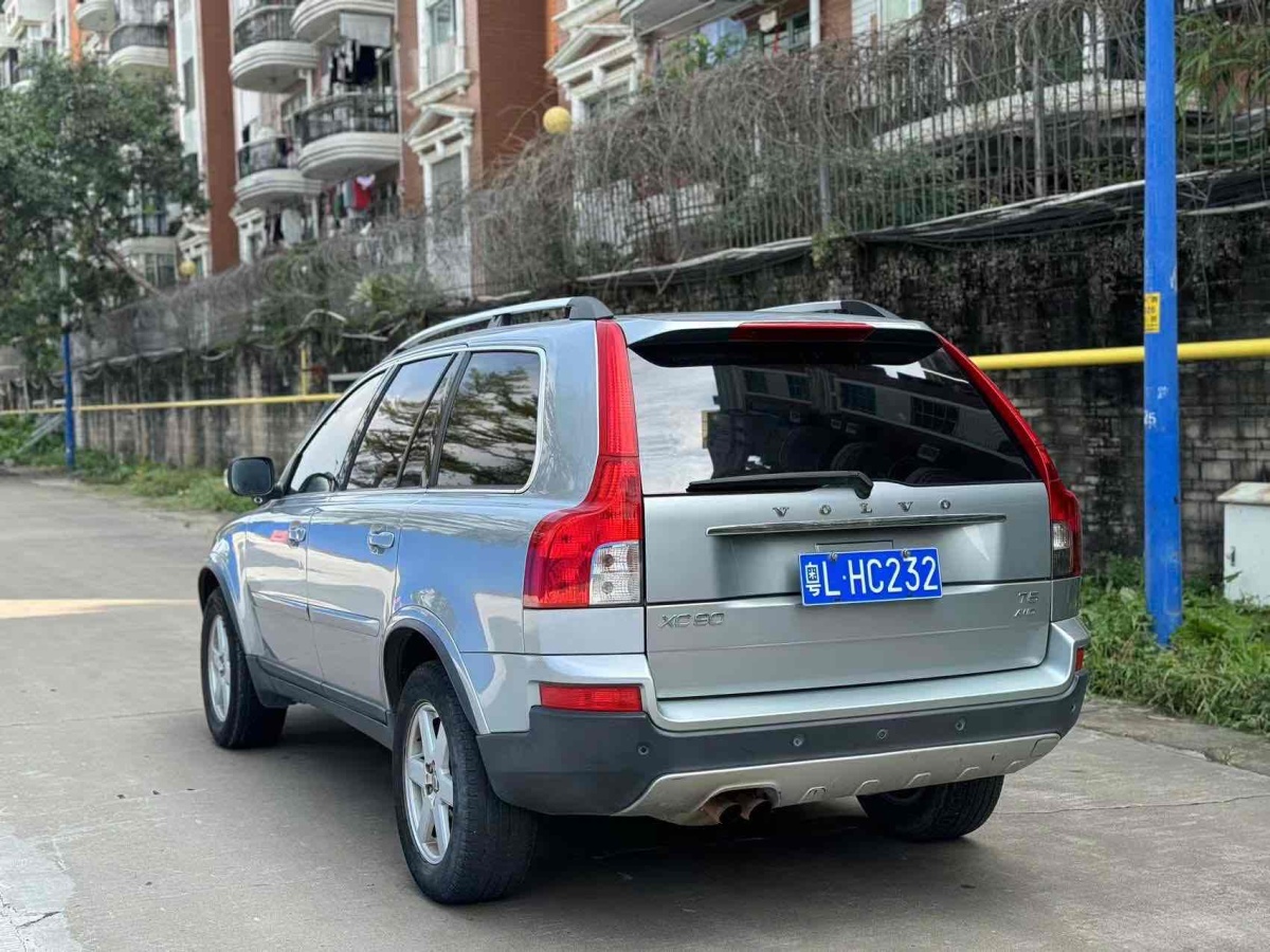 沃爾沃 XC90  2011款 2.5T 北歐豪華版圖片