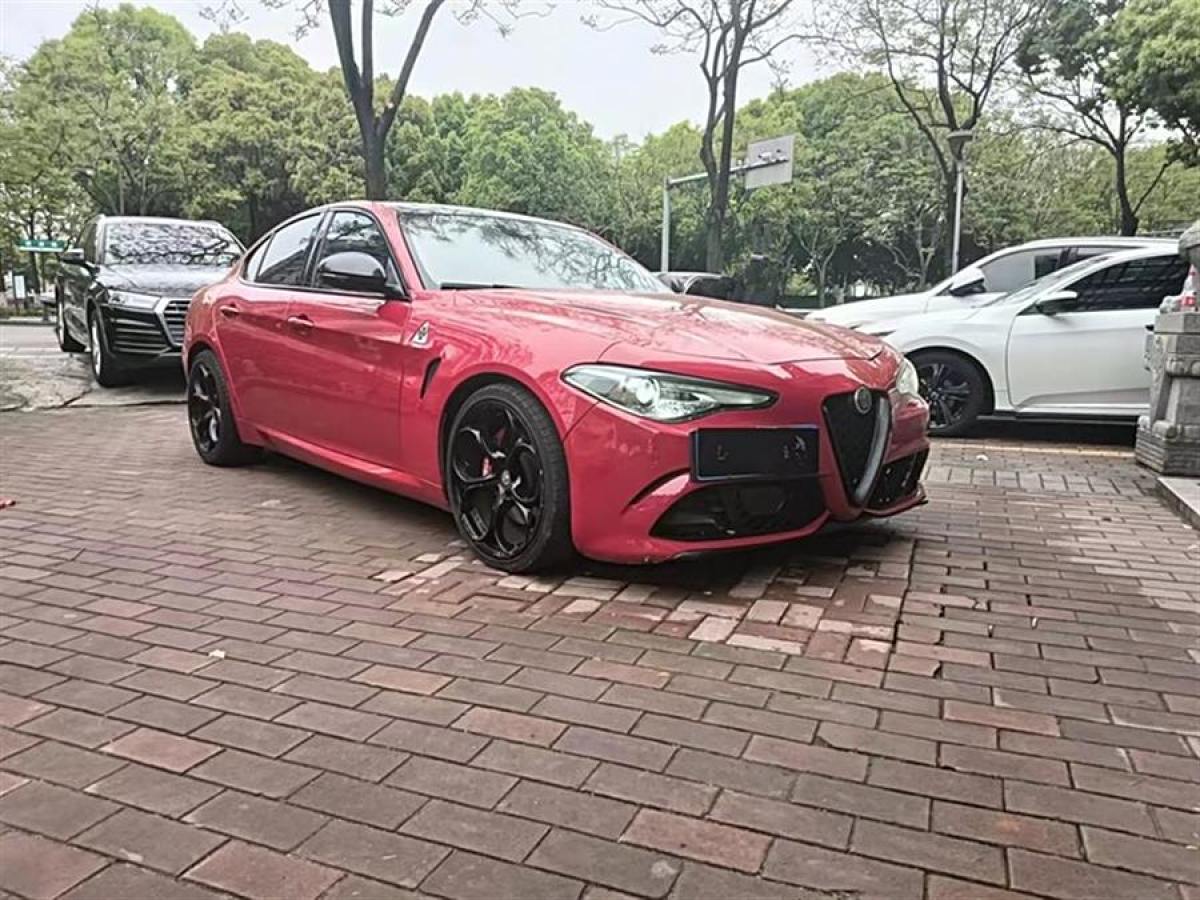 阿爾法·羅密歐 Giulia  2017款 2.0T 280HP 豪華版圖片