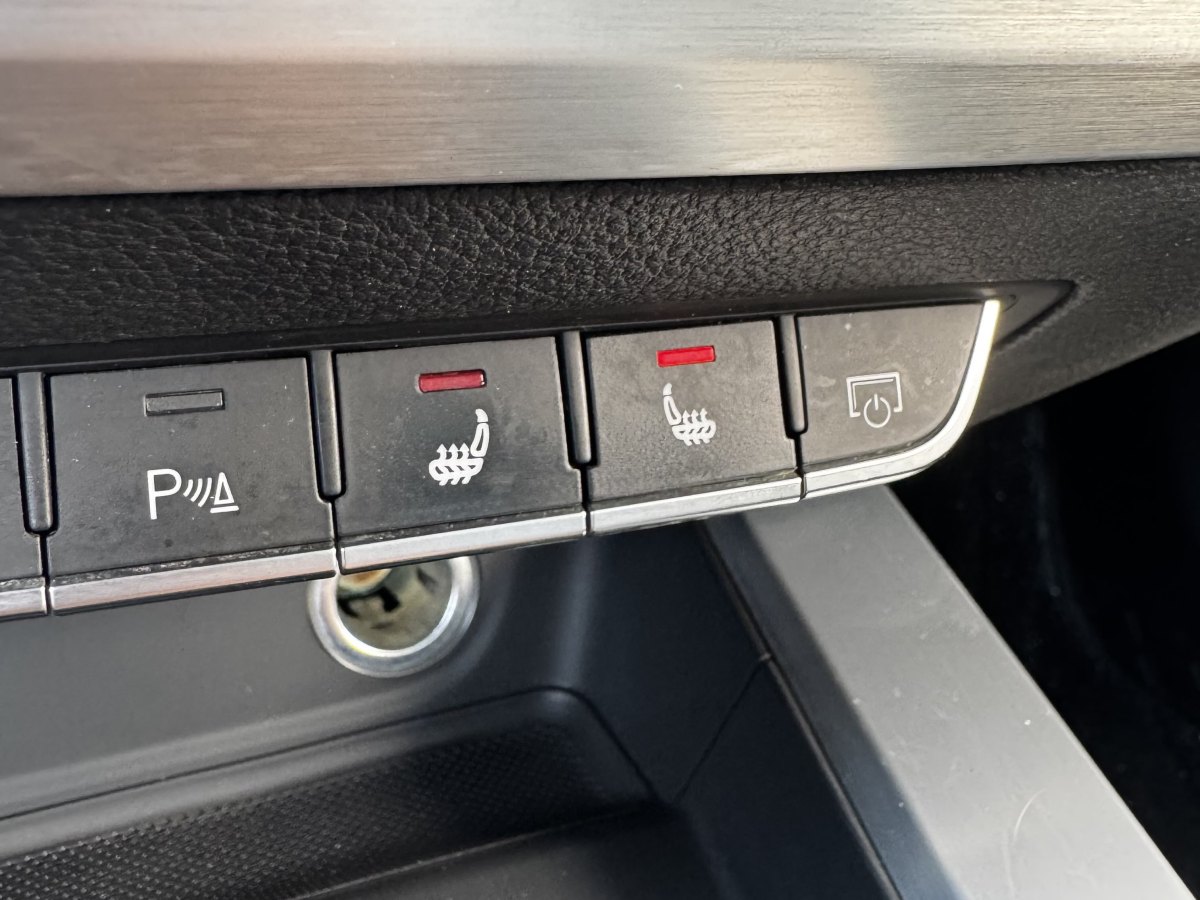 奧迪 奧迪A4L  2019款 40 TFSI 時尚型 國V圖片
