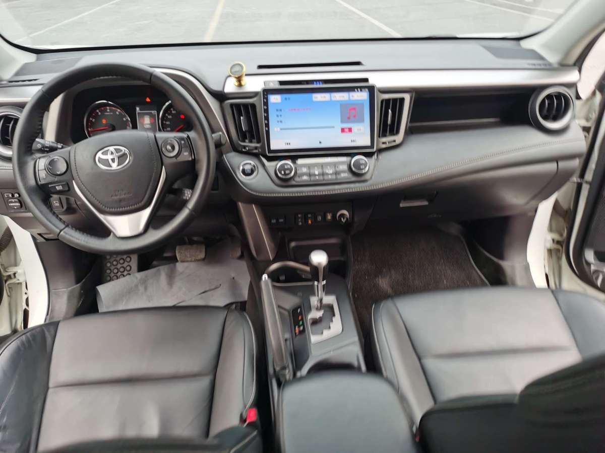 豐田 RAV4榮放  2016款 2.0L CVT兩驅(qū)智尚版圖片