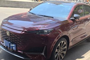 長安UNI-K 長安 2.0T 全輪驅(qū)動尊貴型
