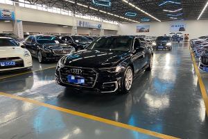 奥迪A6L 奥迪 45 TFSI 臻选动感型