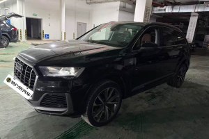 奧迪Q7 奧迪 55 TFSI quattro S line運動型